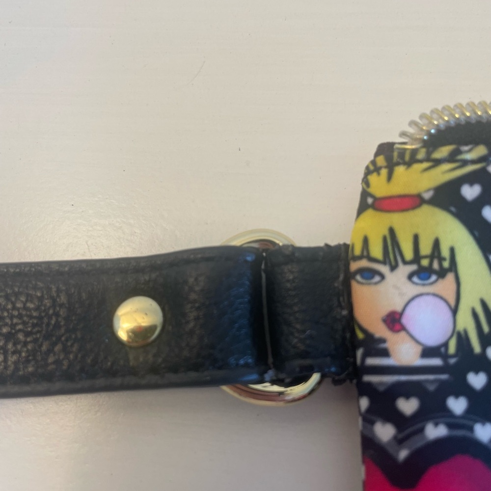 Betsy Johnson Wristlet with Emoji Faces and Heart Medallion - Picture 7 of 8